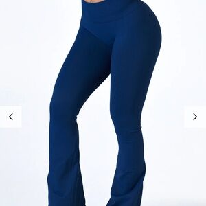 Velocity Women's Deep Blue Flare Leggings